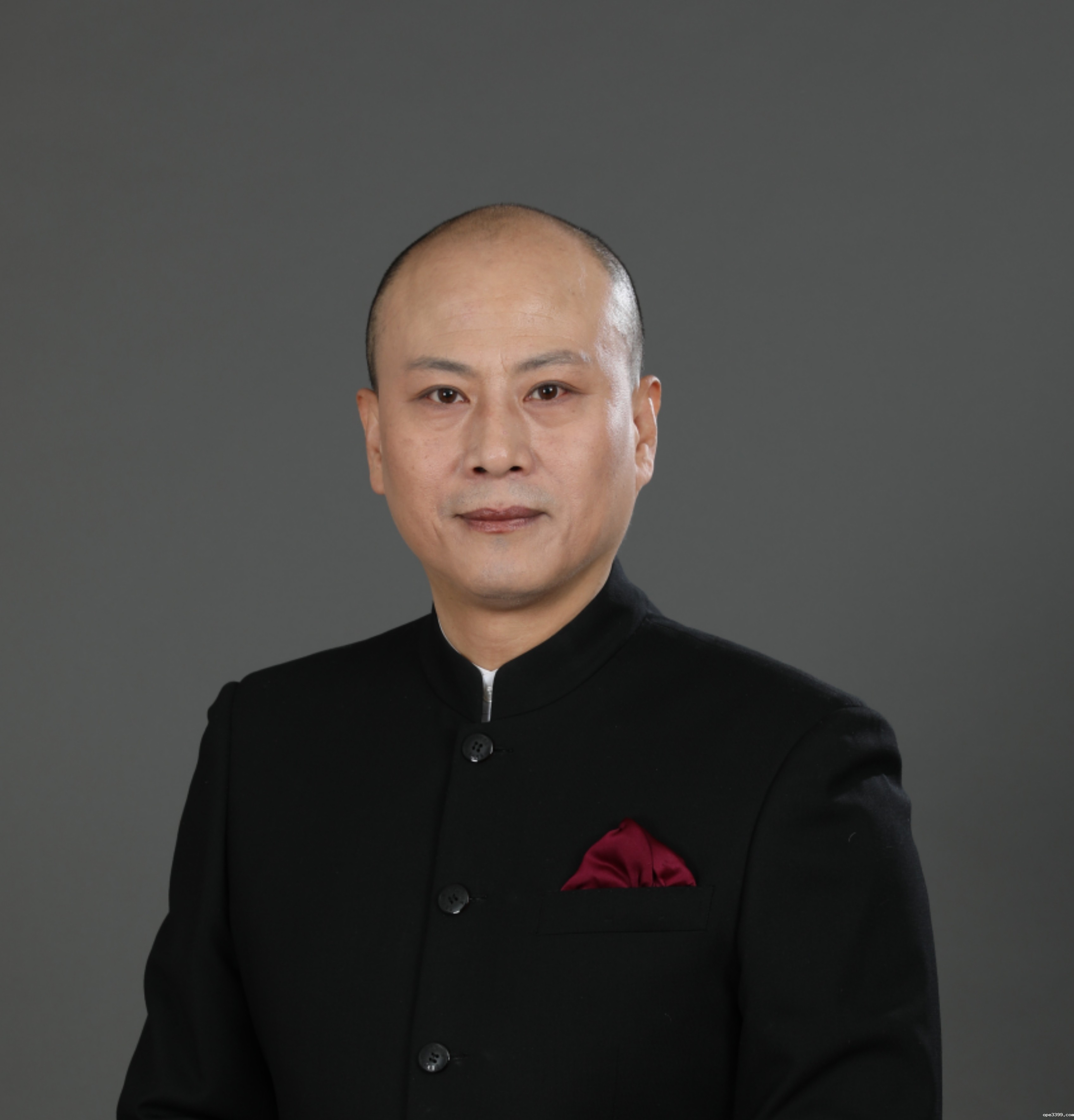 黄炳强
